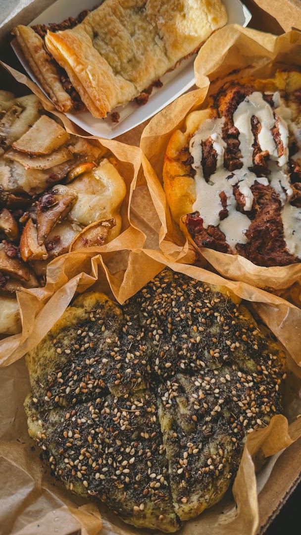 Zayn & Co: appetizing photo of food items