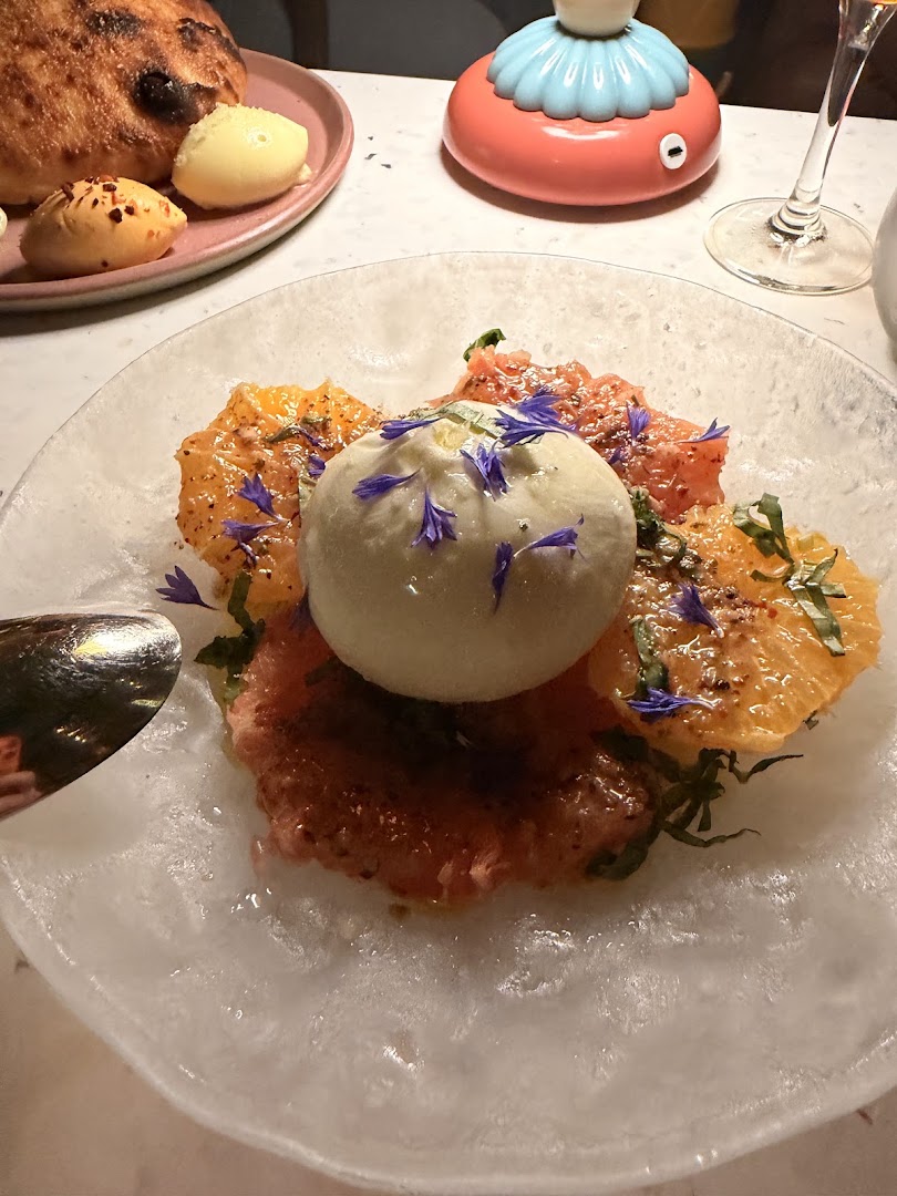 Bar Issi: appetizing, high-quality food photography