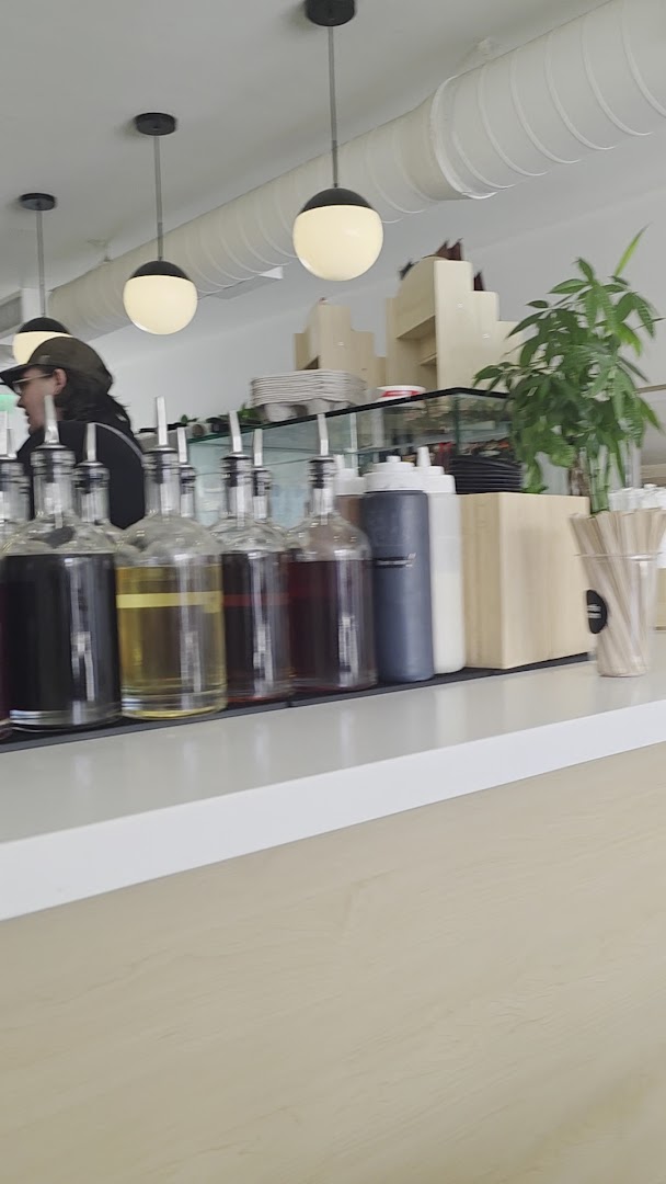 Coffeeism Co.: clear shot of cafe counter
