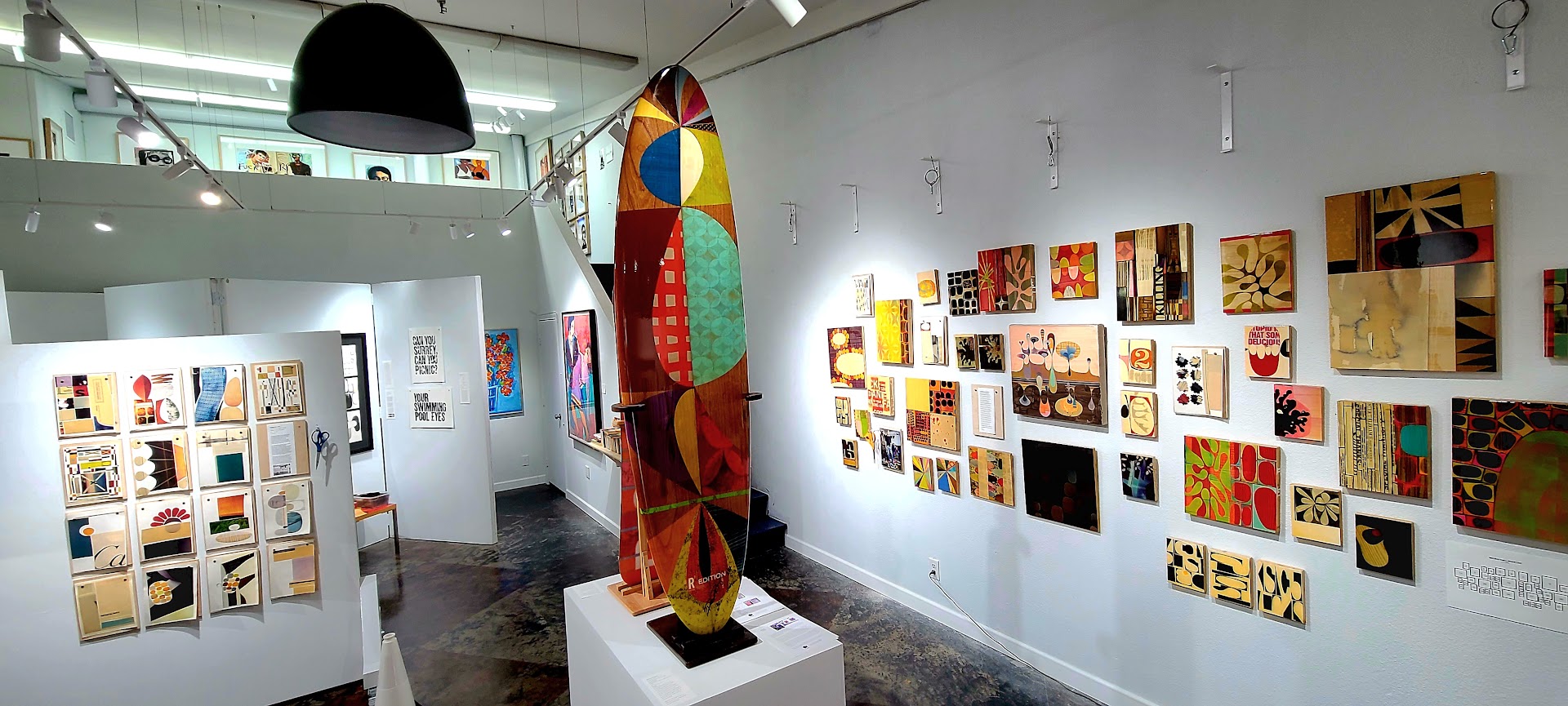 Orangerie Fine Art: clear view of gallery exhibition