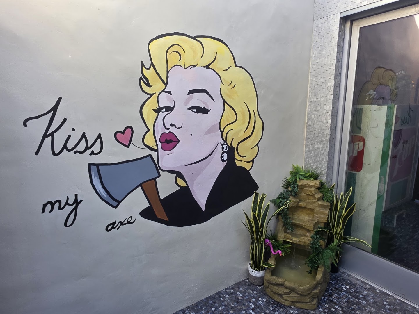 Palm Canyon Axe Club: venue mural and decor