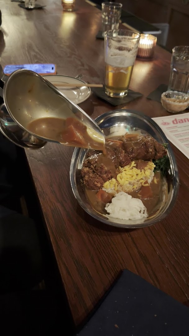 Dancerobot: appetizing action shot of food