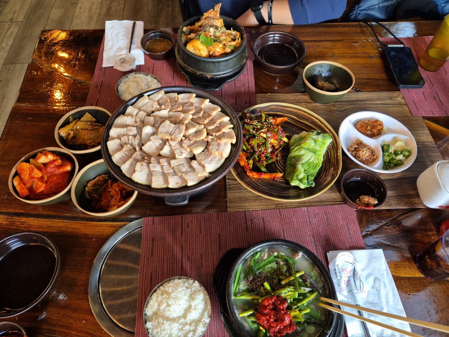 Ddukbaegi: appetizing, high-quality food photography
