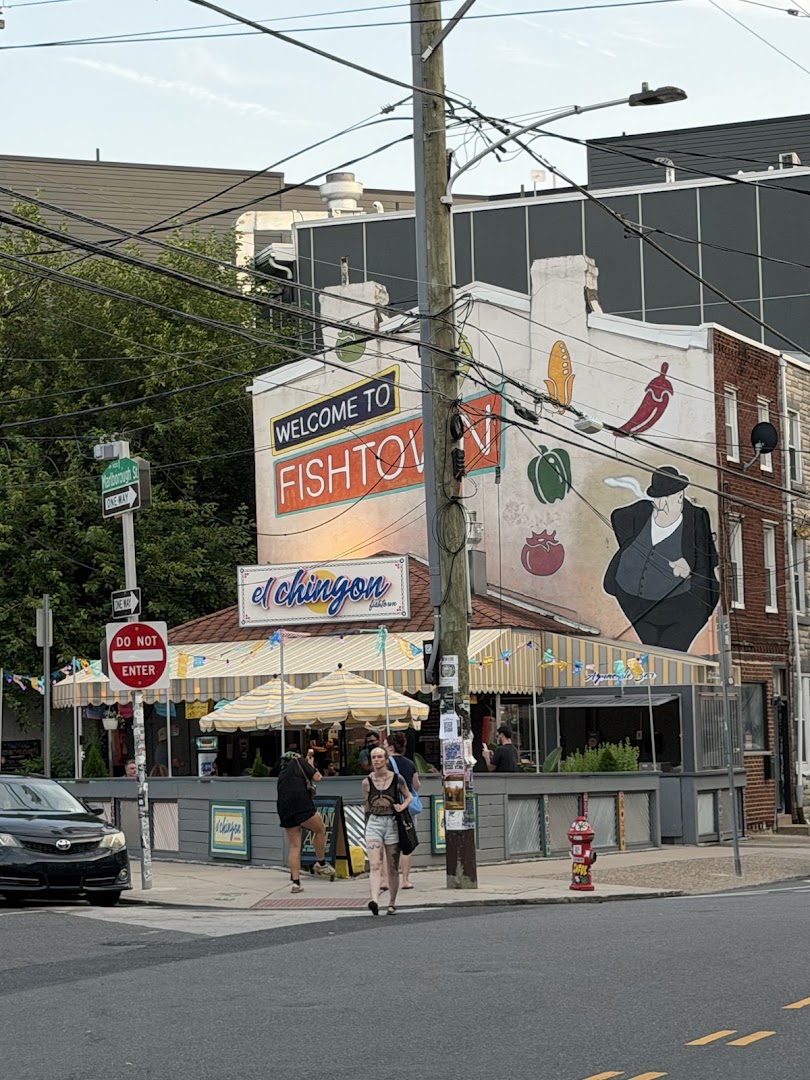 El Chingon Fishtown: clear exterior shot of venue
