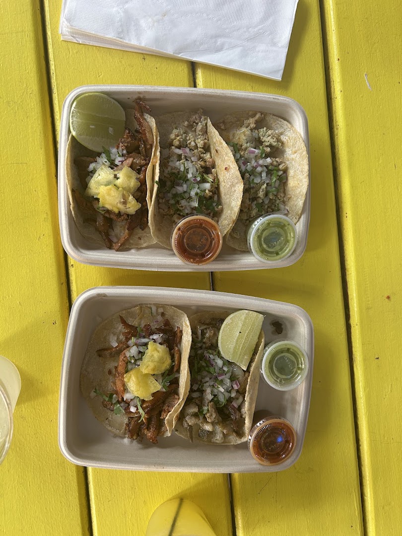 El Chingon Fishtown: clear, appetizing food photography