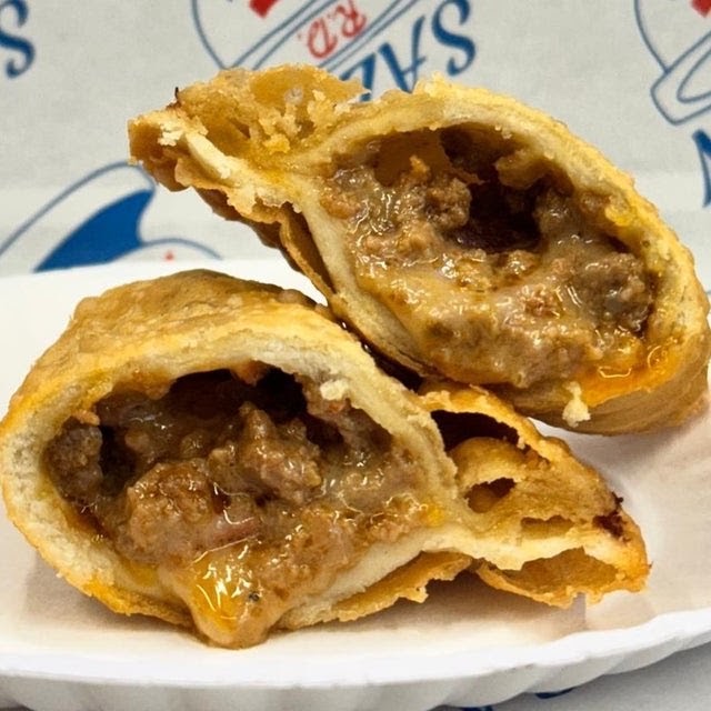 El Sazon R.D.: appetizing close-up of food item