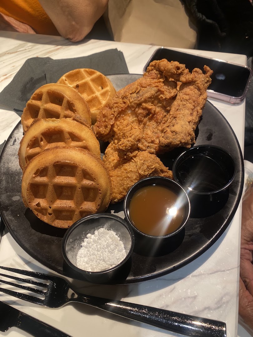 Kitchen & Kocktails: appetizing photo of restaurant food