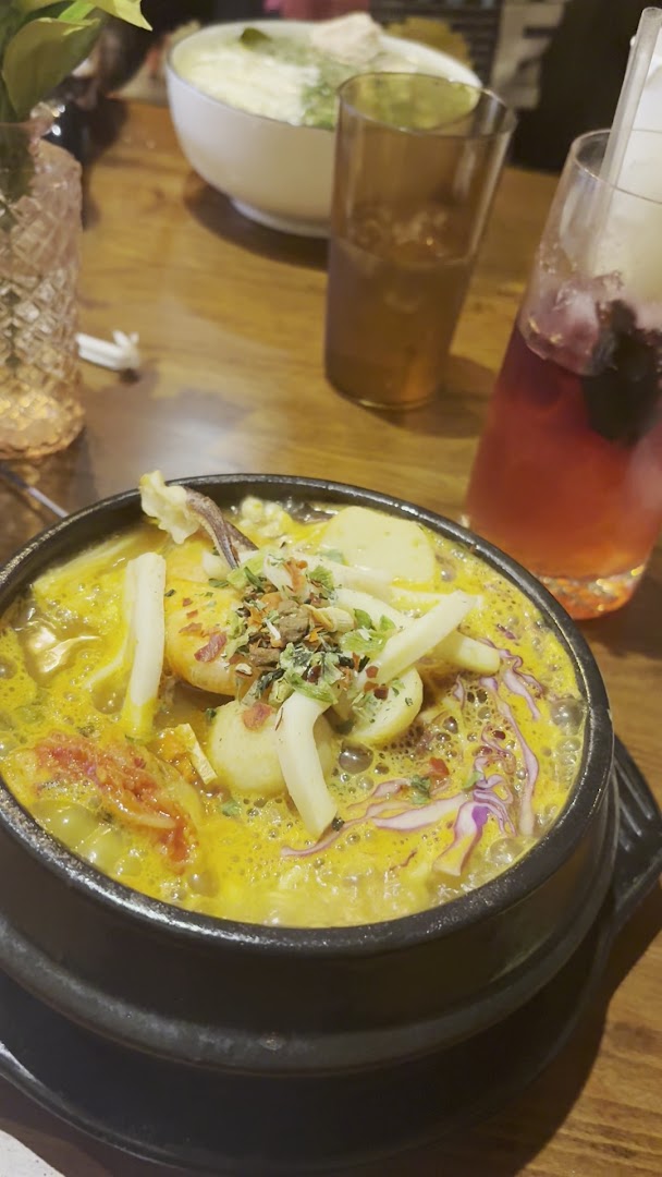 Lakako Cafe: appetizing photo of served food