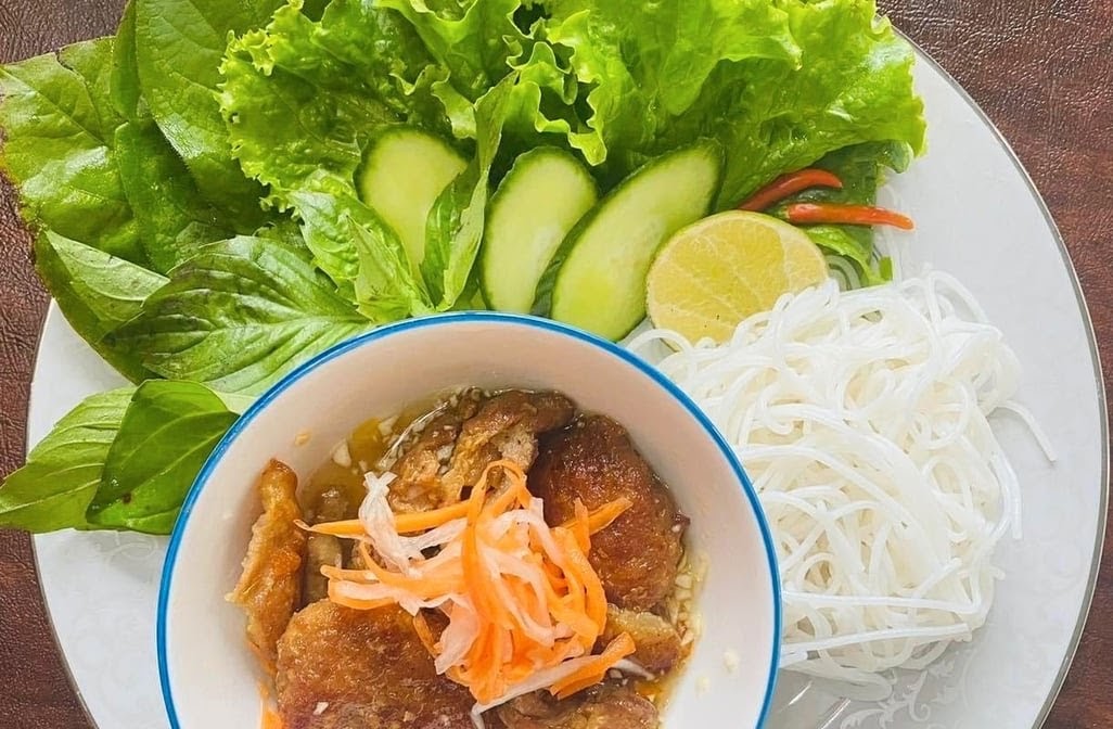 Lua Vietnamese Restaurant: appetizing, high-quality food photography