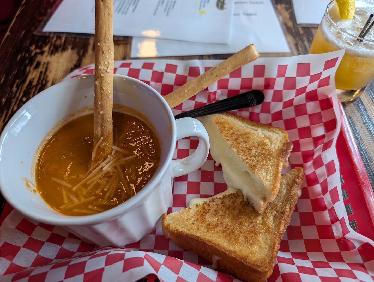 Marsha’s: appetizing photo of bar food