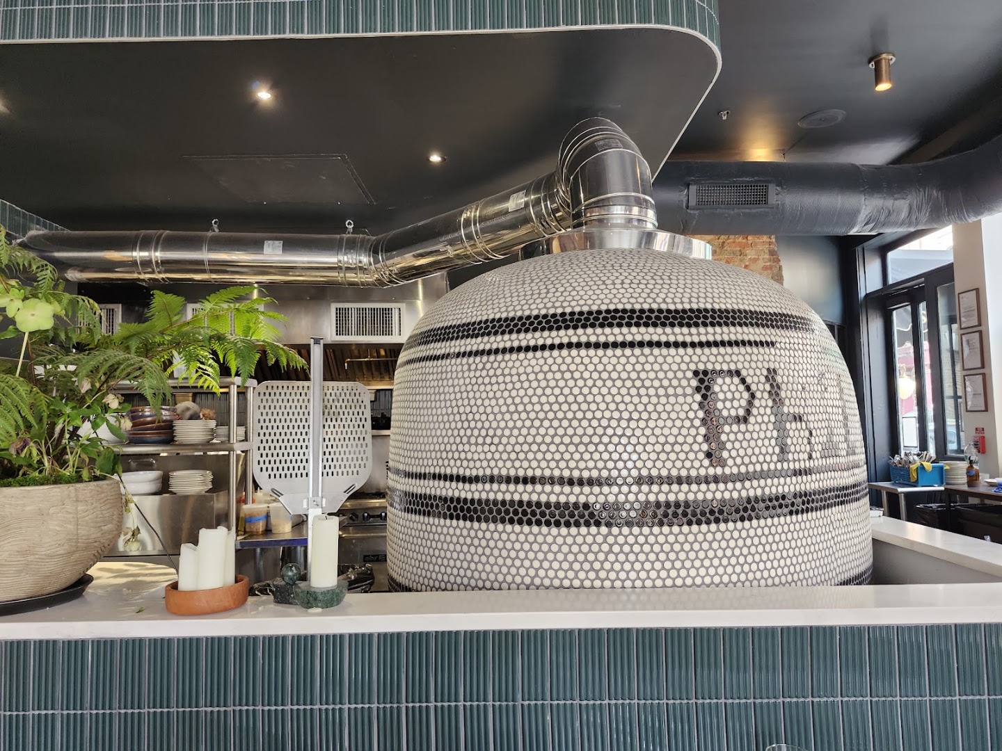 Piccolina: high quality interior pizza oven