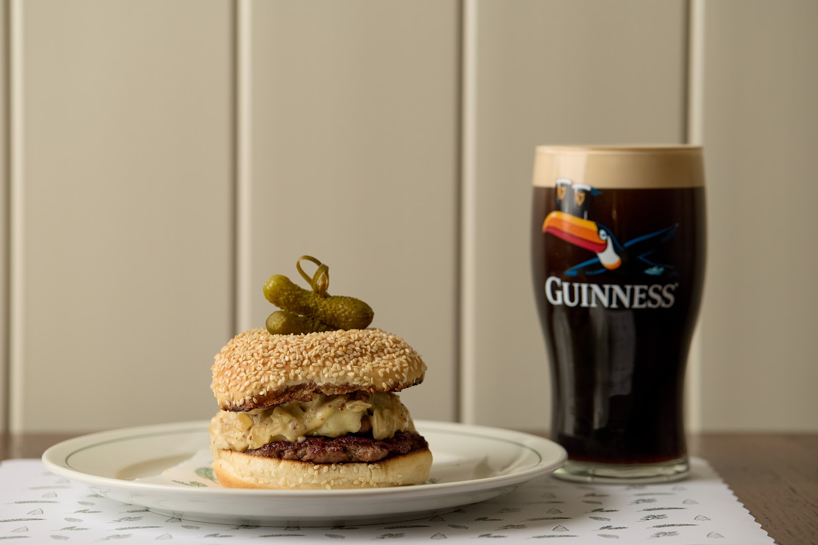 Pine Street Grill: high quality food and drink