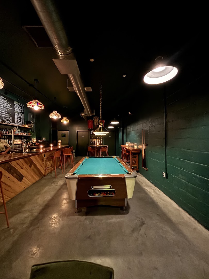 Pip's: inviting atmosphere and clear composition