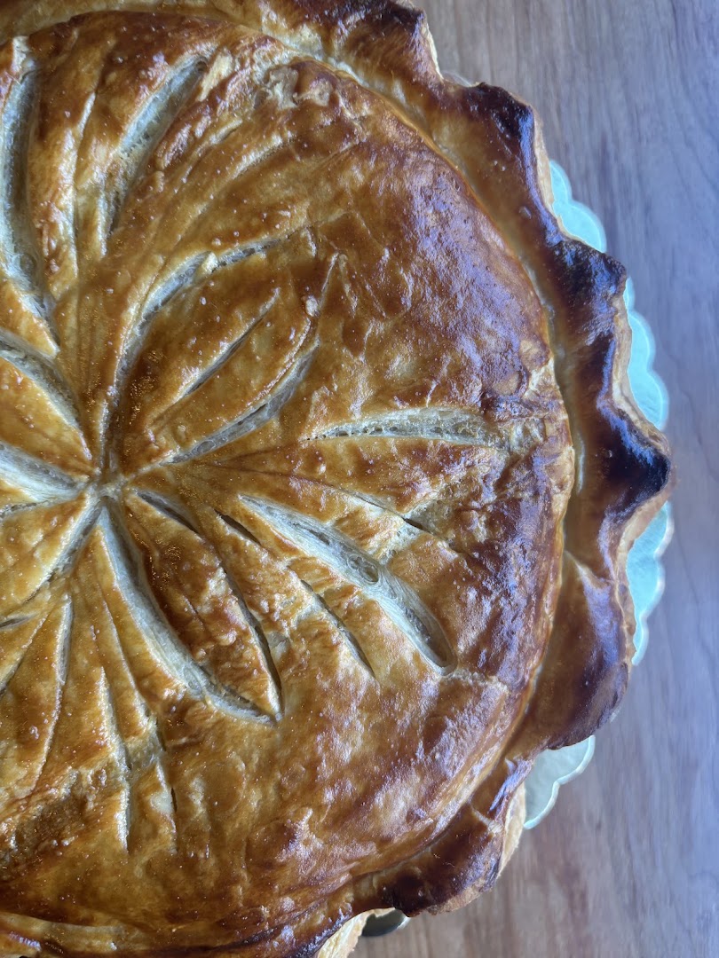 Rougarou Baking: high quality appetizing food photo