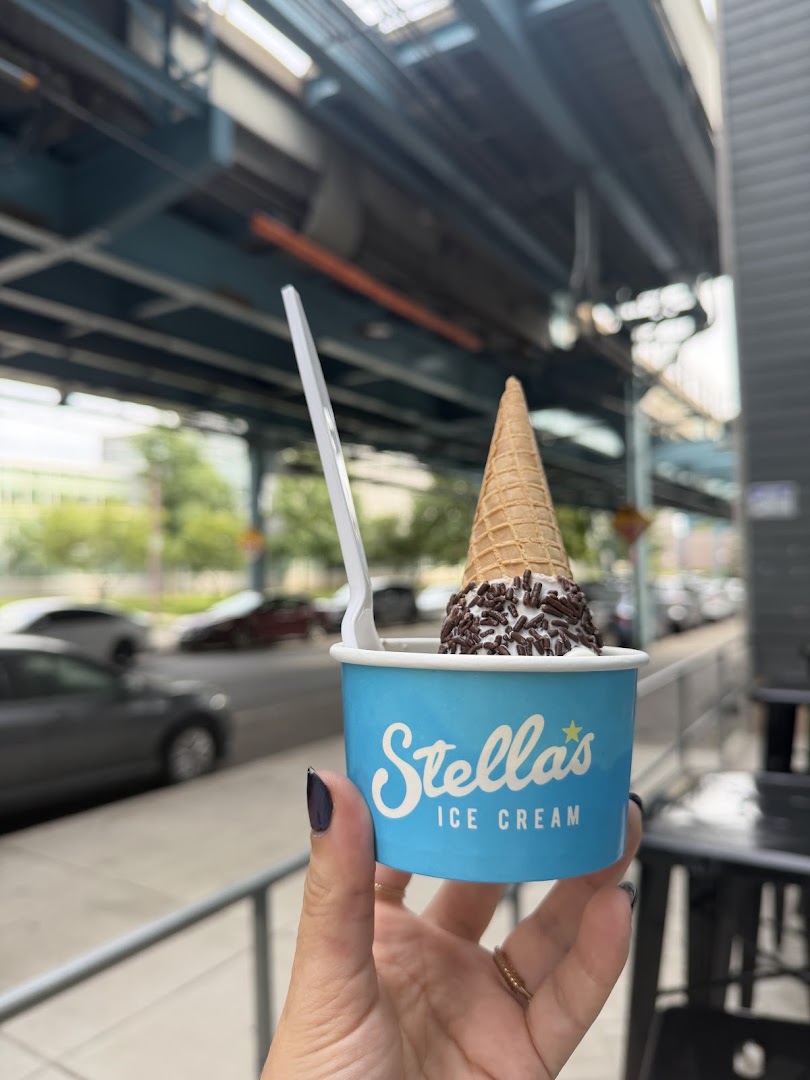 Stella's Ice Cream: clear, appealing product photo