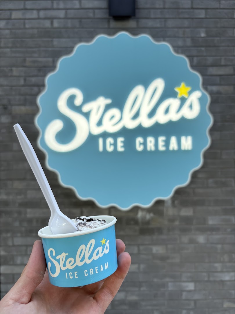 Stella's Ice Cream: clear branding and product shot