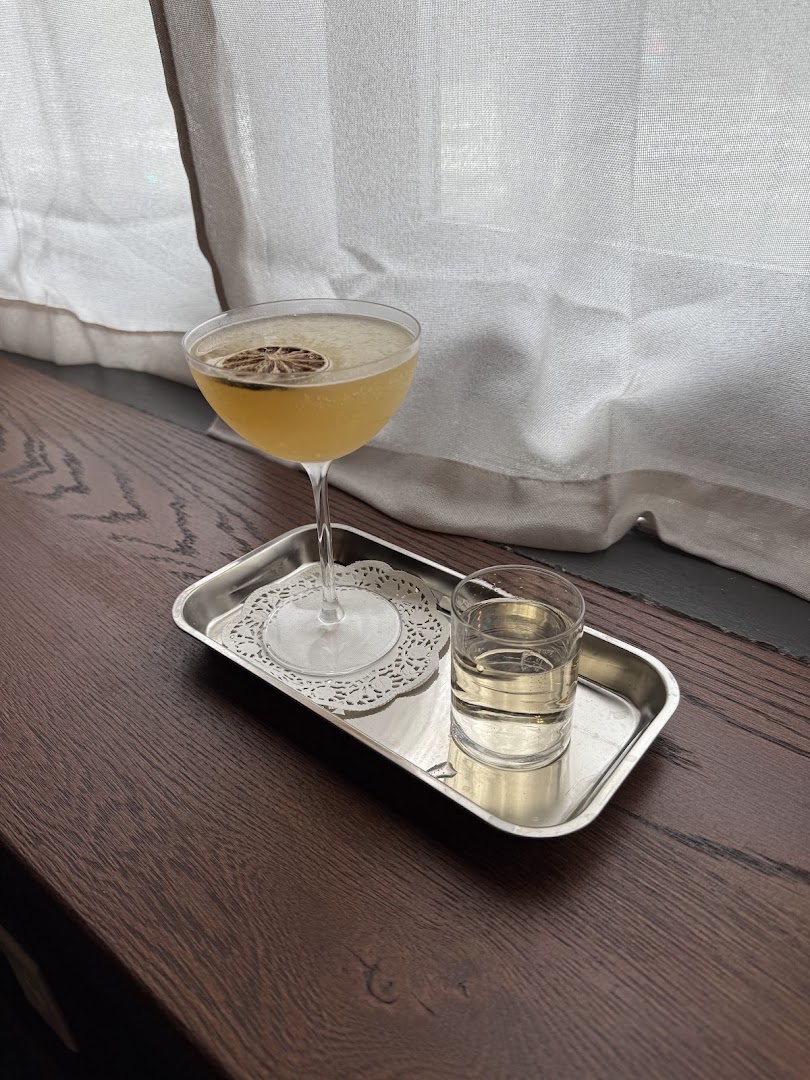 The Lodge By Two Robbers: appealing, high-quality drink presentation