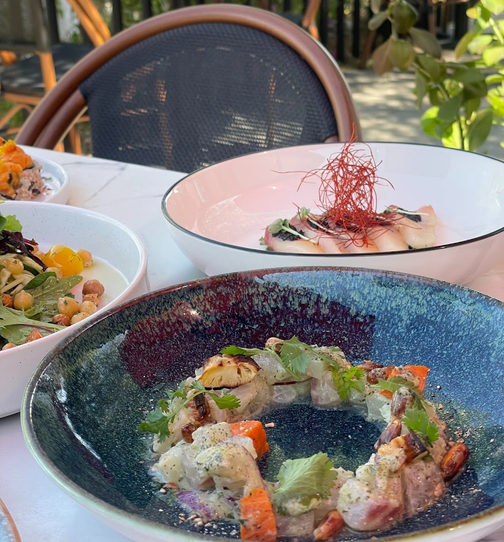 Mixela: appetizing, high-quality food photography