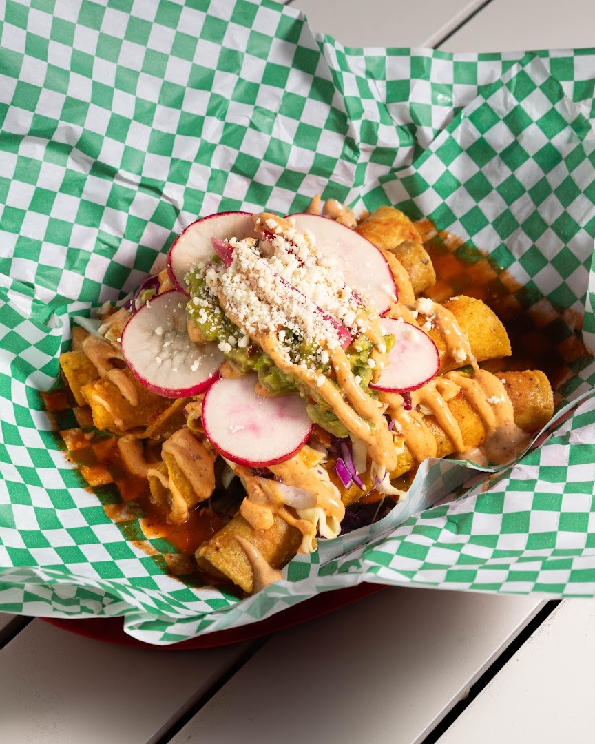 The Pemberton: appetizing, high-quality food photography