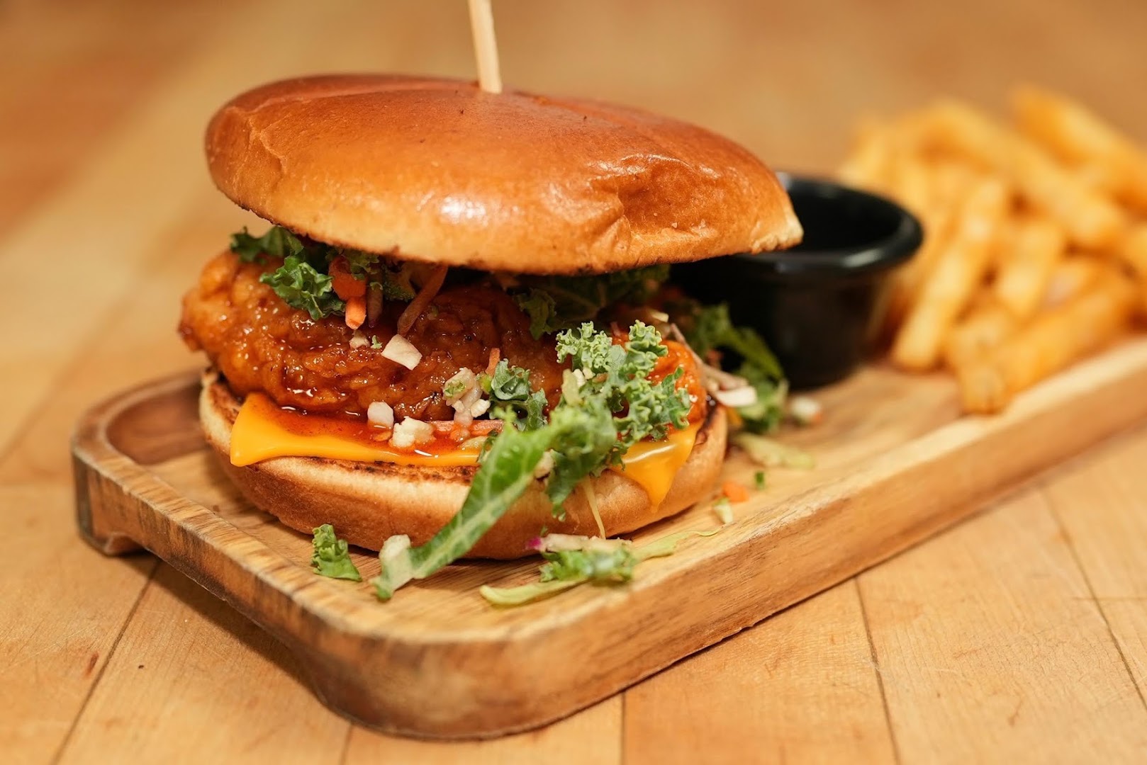 Title 9 Sports Grill: appetizing, high-quality food photography