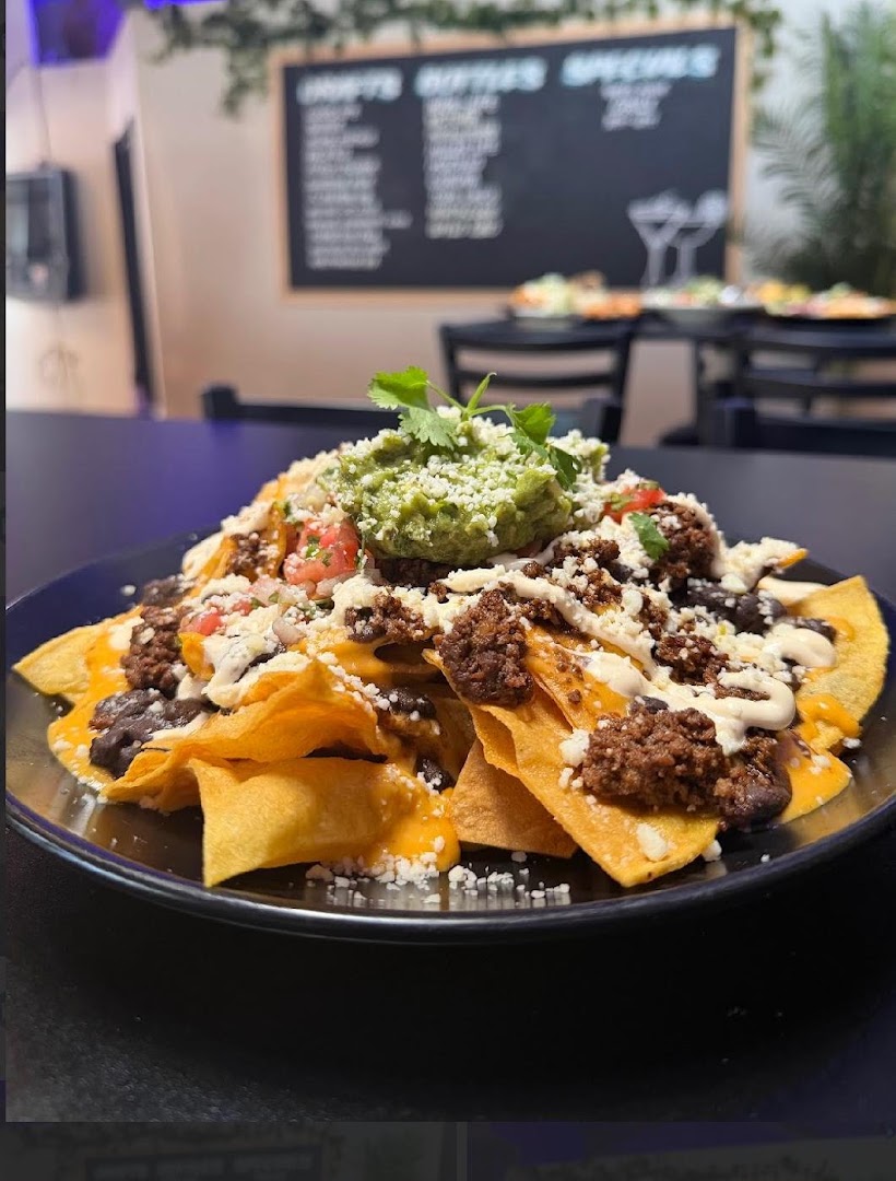 Aztec on Broadway: appetizing food photography