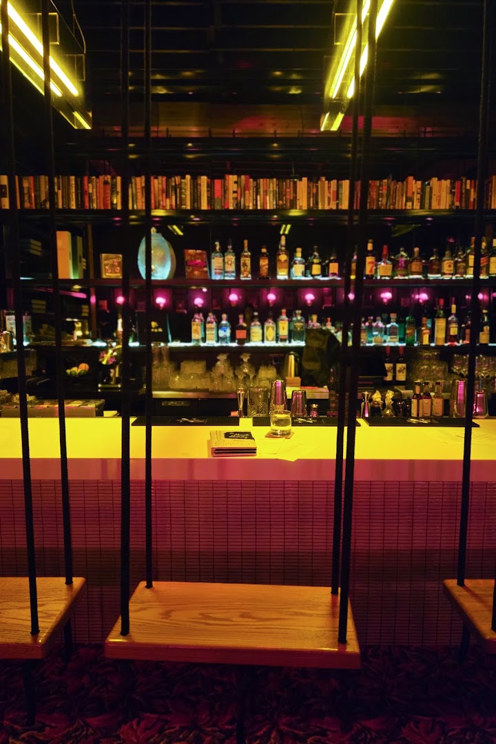 Novel Book Bar: atmospheric and high quality interior