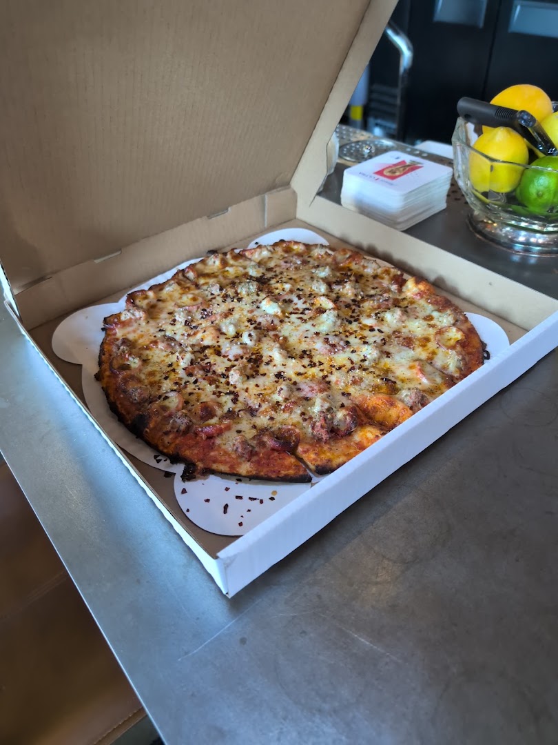 Proof Pizza: appetizing photo of restaurant pizza