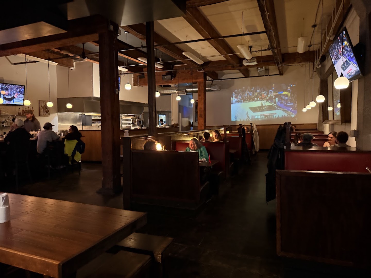 Say When: clear shot of venue atmosphere