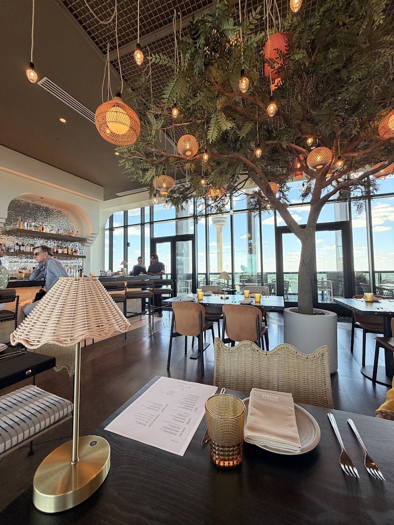 Aleteo: high quality interior atmosphere shot