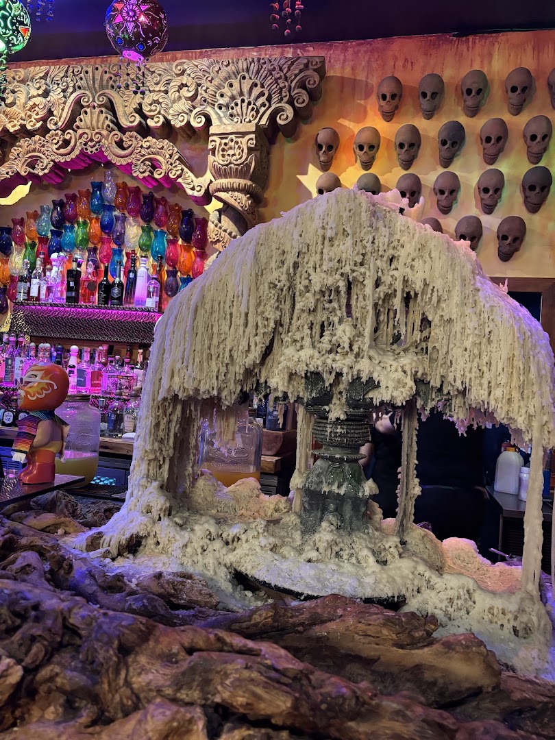 Casa Hernán Alta Cocina: unique and atmospheric restaurant interior