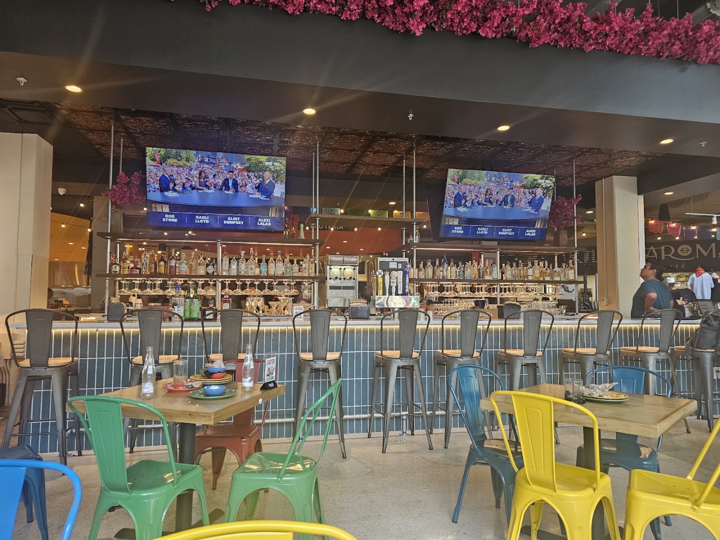 Mexico Ceaty: clear shot of restaurant interior