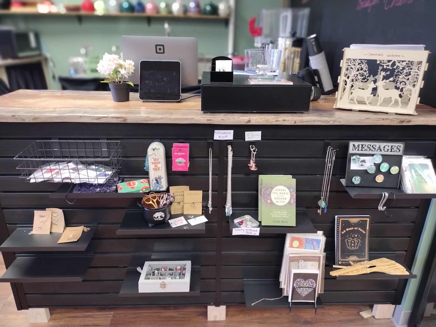 Pages for Ages: clear display of shop products