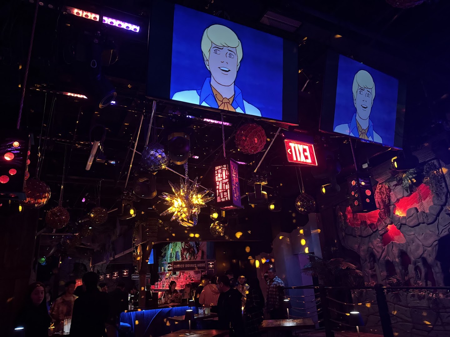Paradise Unknown: bar's unique atmosphere