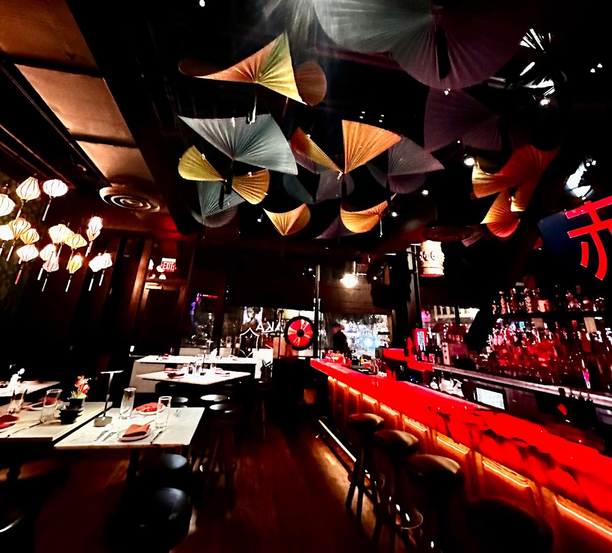 AKA: atmospheric interior shot of bar