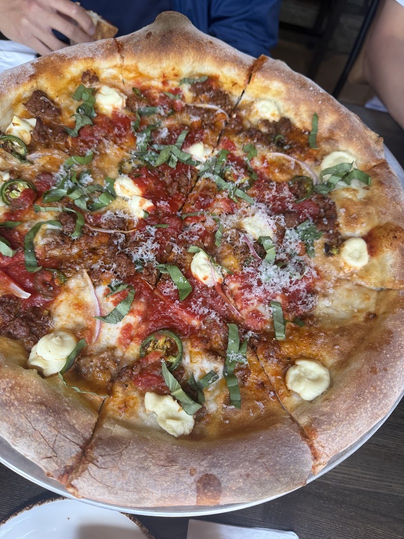 Far Corner: appetizing, high-quality food photo