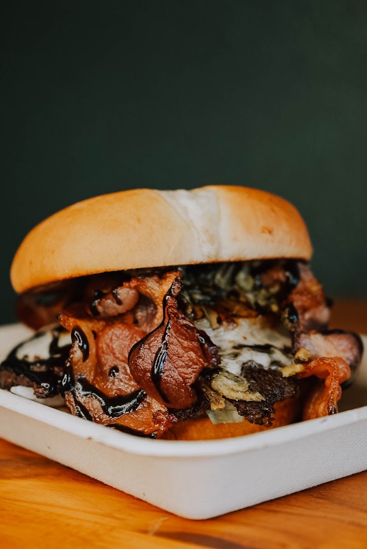 Kinchana: appetizing, high-quality food photography