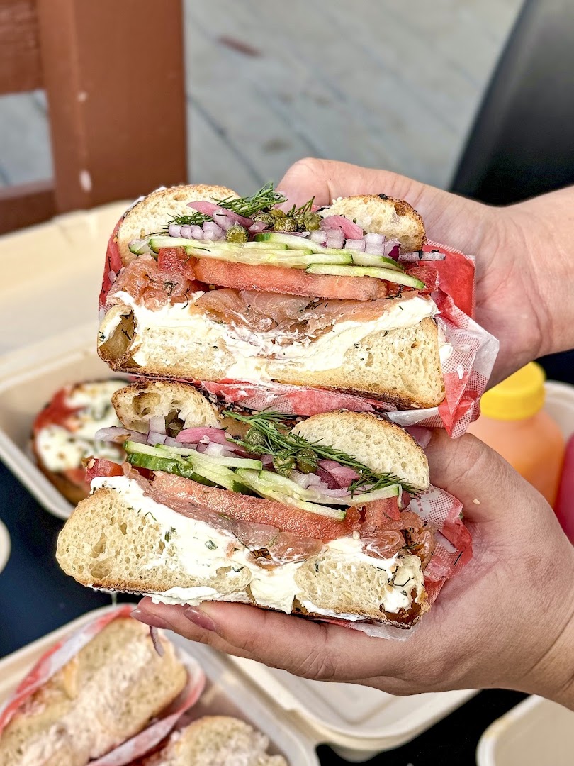 Marigold Bagels: appetizing, high-quality food photography
