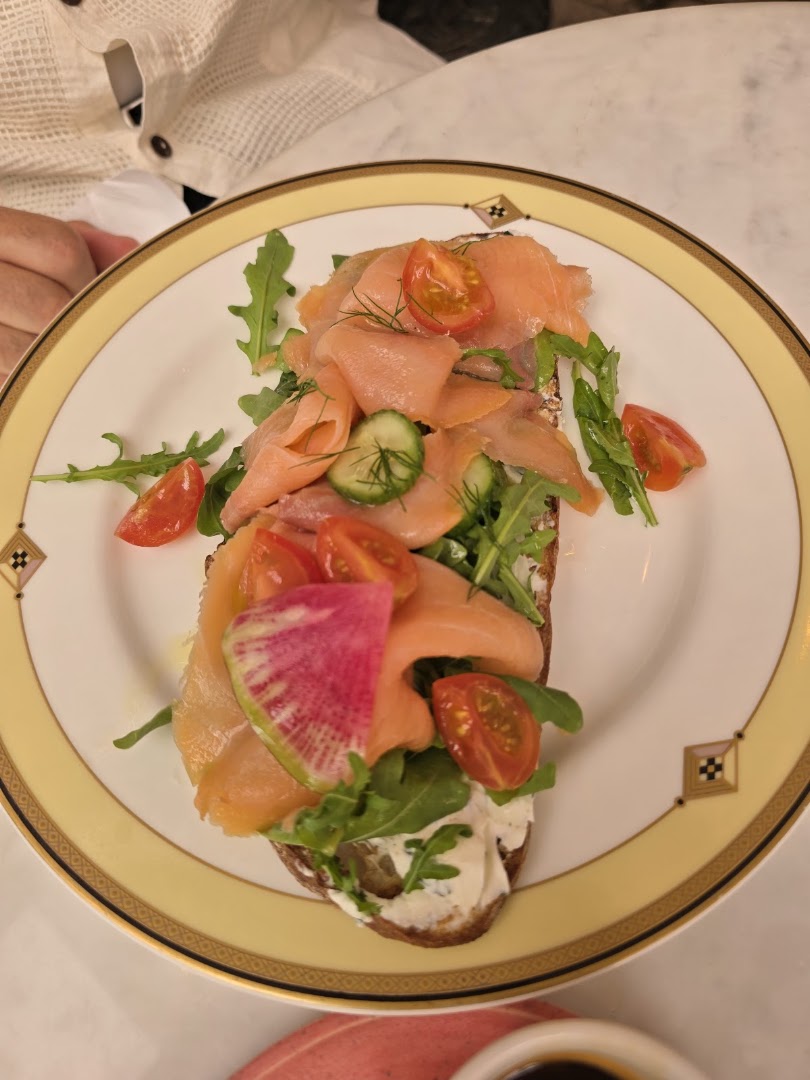 Paradis: appetizing, high-quality food photography