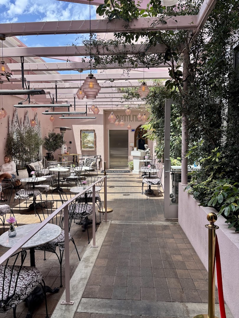 Paradis: attractive and inviting terrace photo