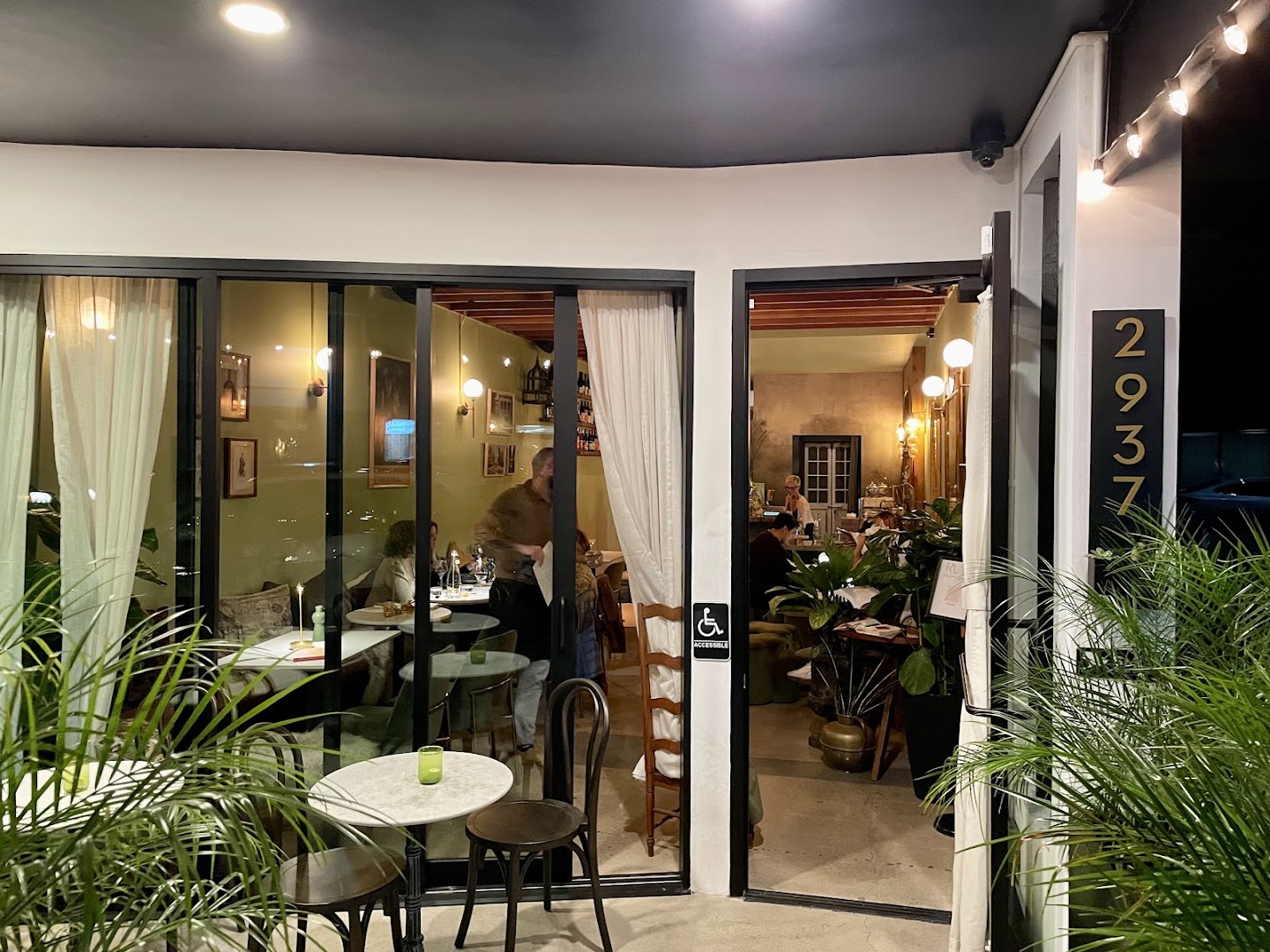 Rumi: inviting atmosphere and clear view