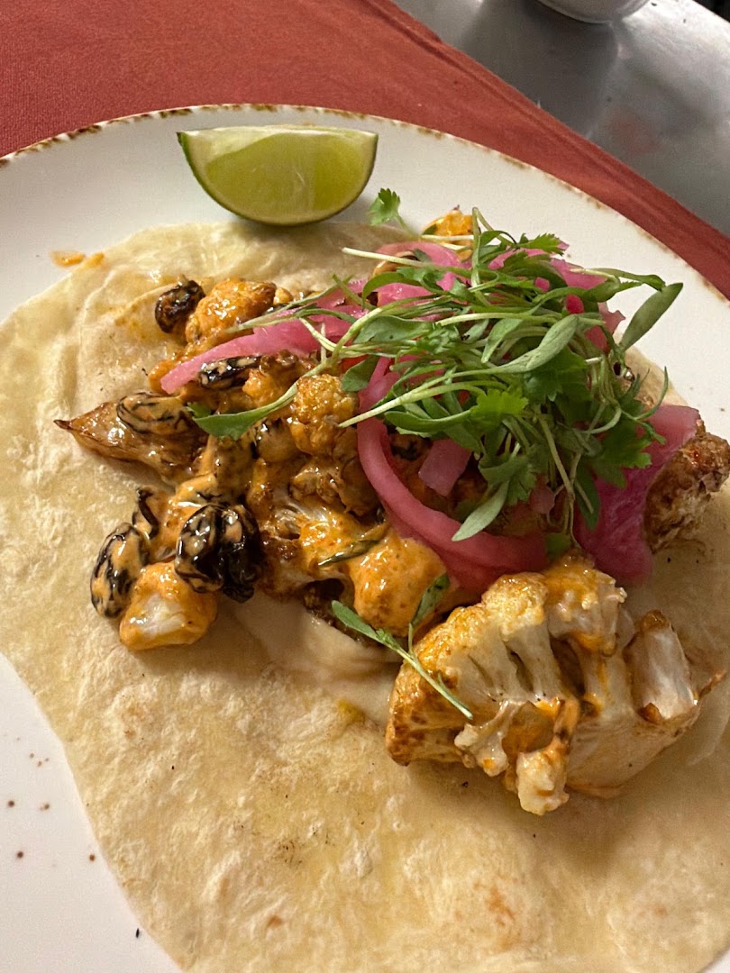 Sobremesa: appetizing, high-quality food photography