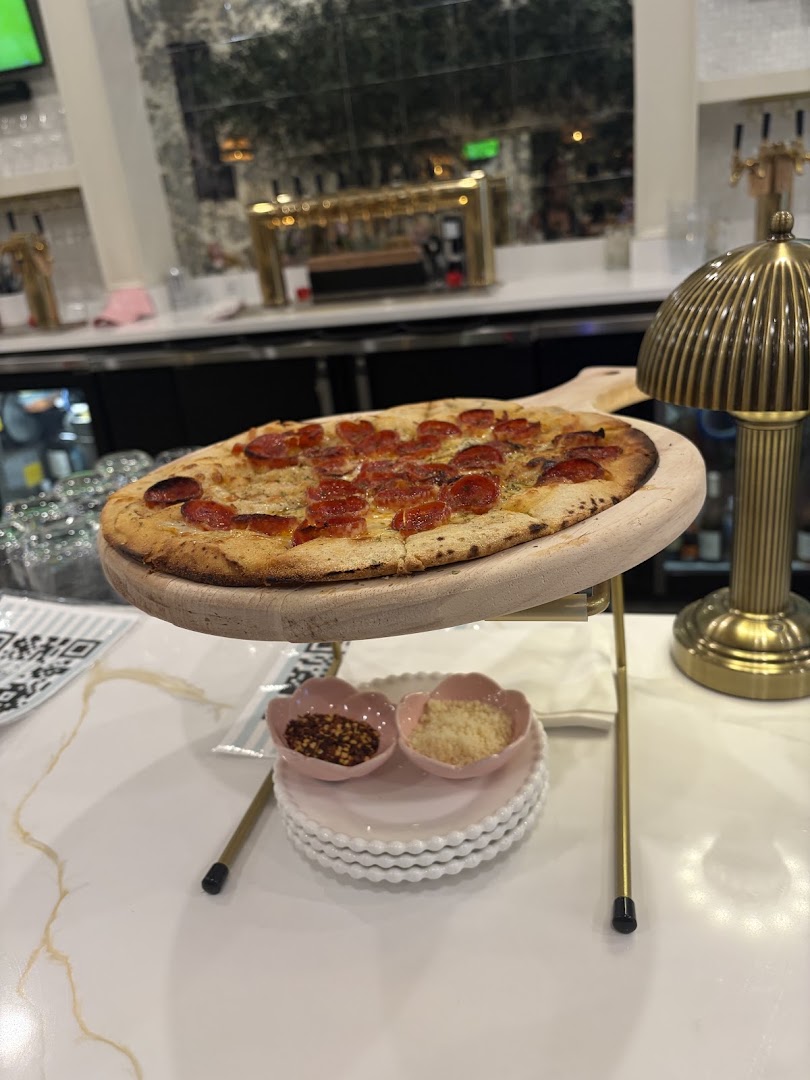 Wine Girl: appetizing food photo at venue