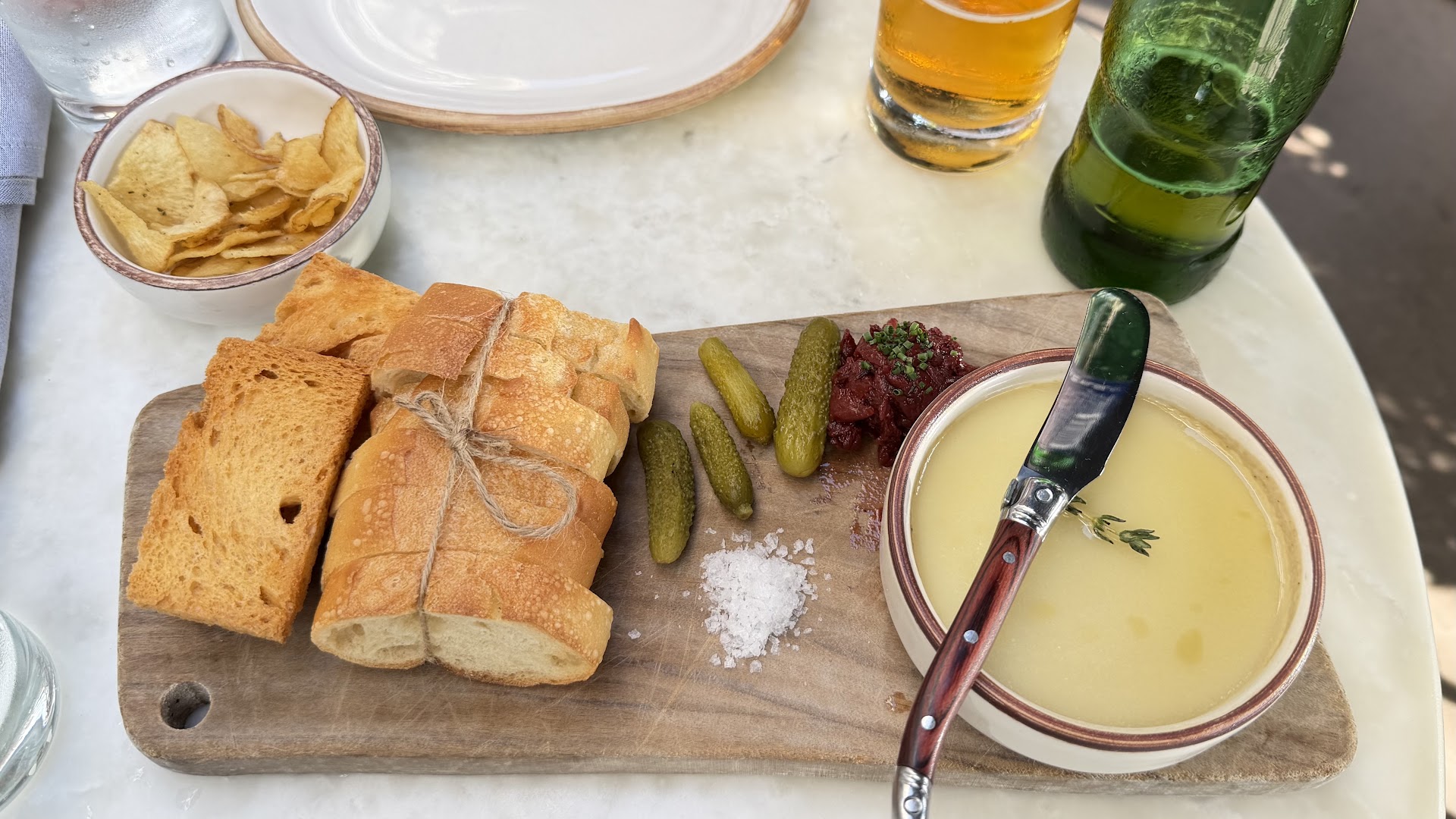 Wolf in the Woods: appetizing, high-quality food presentation