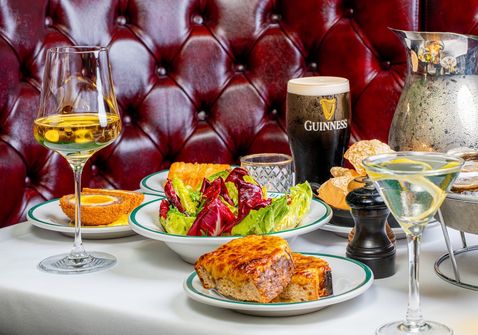 Dingles Public House: high quality, appetizing food photography
