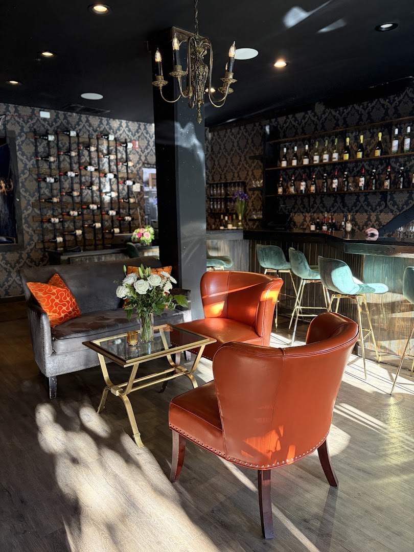 Flying Figs: high quality interior atmosphere shot