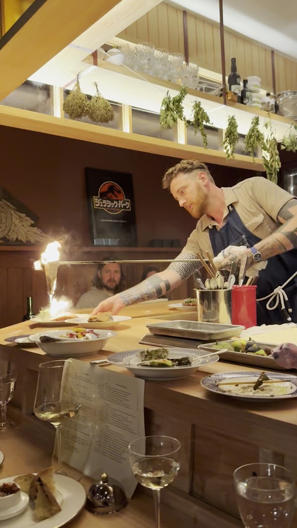 La Cigale: engaging shot of chef cooking