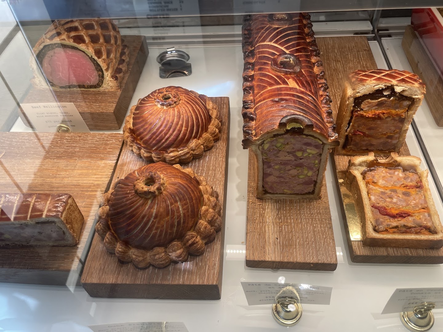 Maison Nico: high quality food display photo