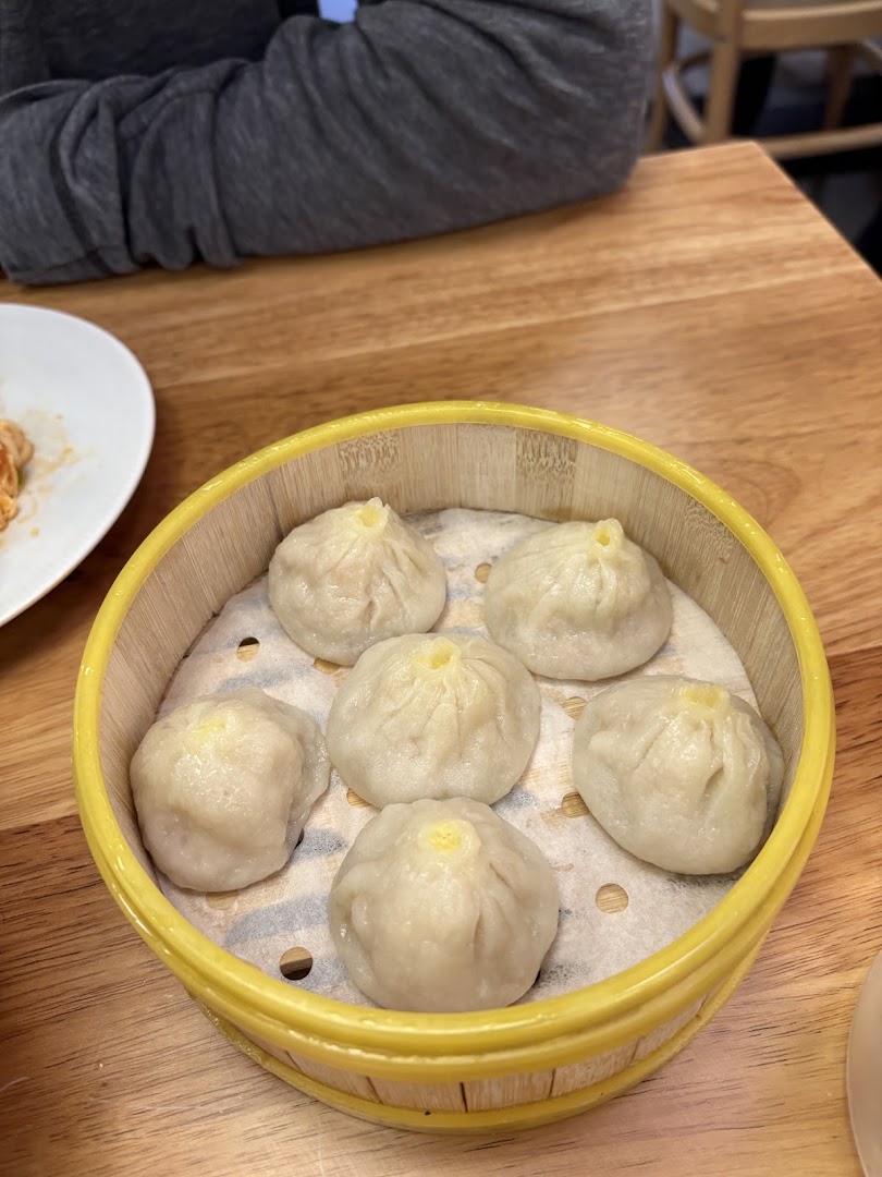 Pàng: appetizing photo of restaurant food