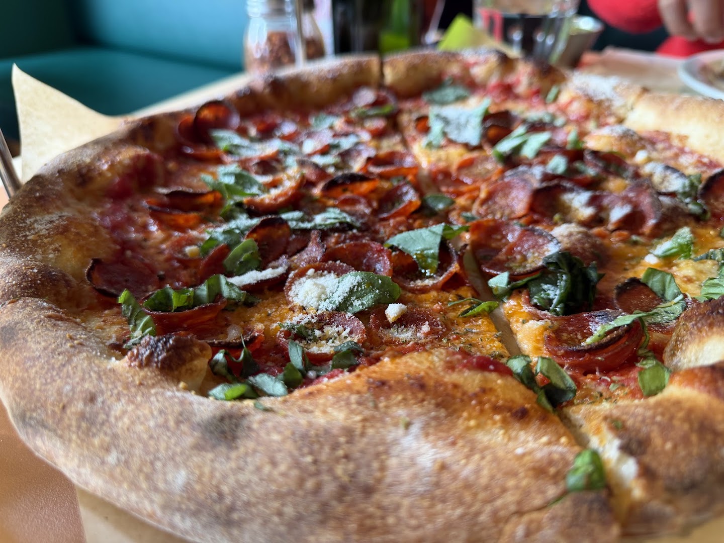 Rose Pizzeria: appetizing, high-quality food photography