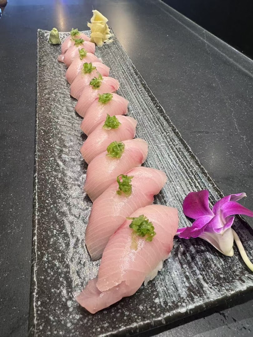 Sushi Daisuki: high quality, appetizing sushi presentation